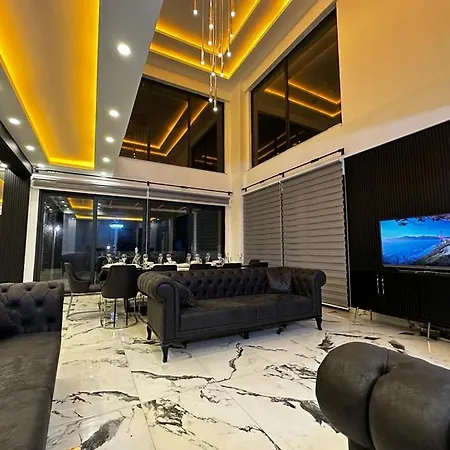 Villa Tatil *